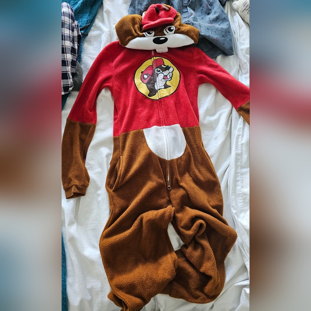 Bucees Beaver onezie/costume